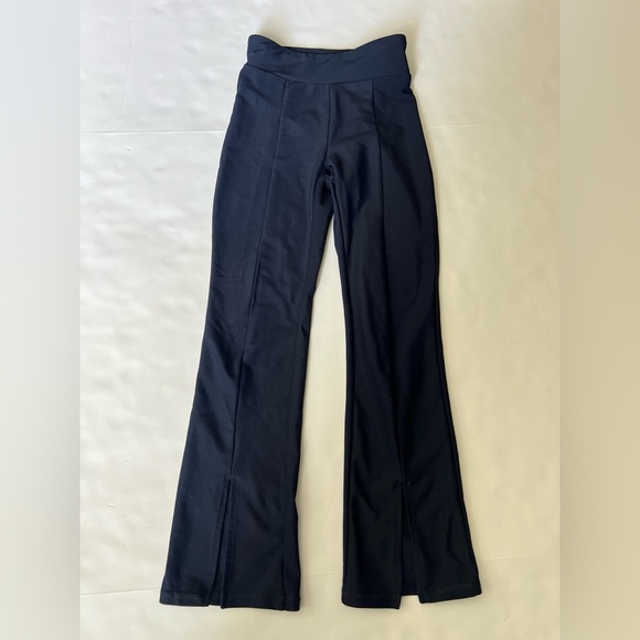 OLD NAVY High-Waisted PowerSoft Flared Split-Hem Performance Leggings Girls 8 M - Picture 3 of 11